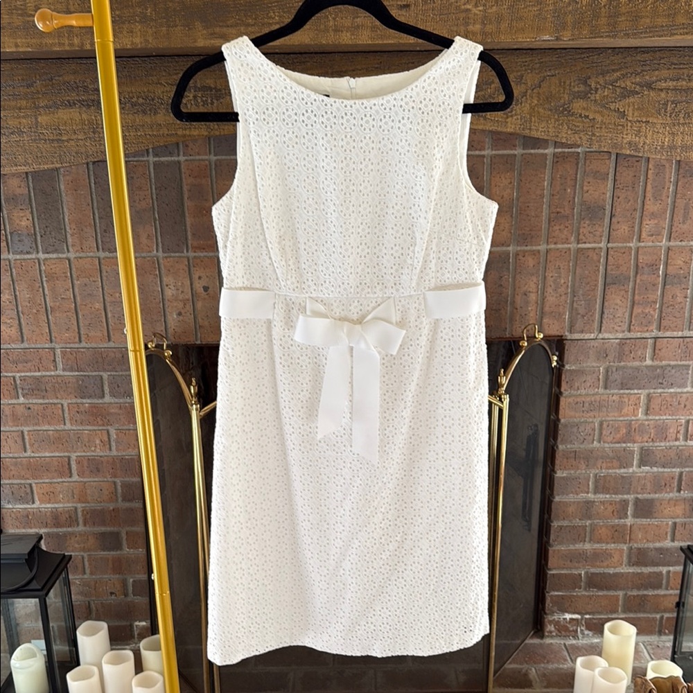 Gorgeous I.N. Studio Vintage Eyelet Bow Dress 🤍